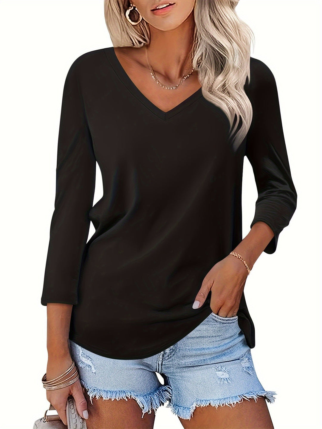 Dakota | Classic V-Neck Top